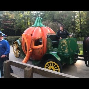 Meet your Posher, Kevin